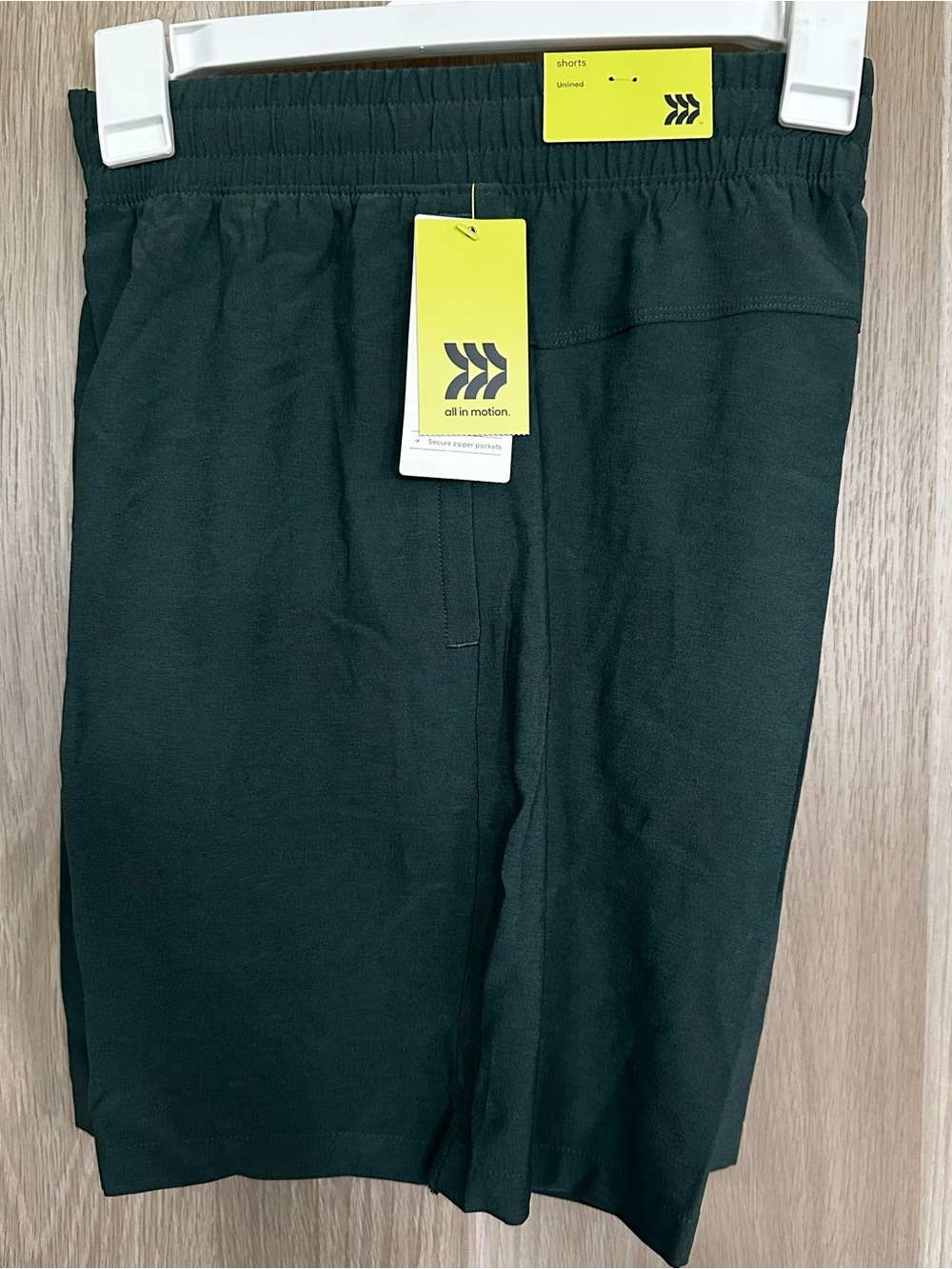 all in motion Green Unlined Athletic Shorts Size S Men